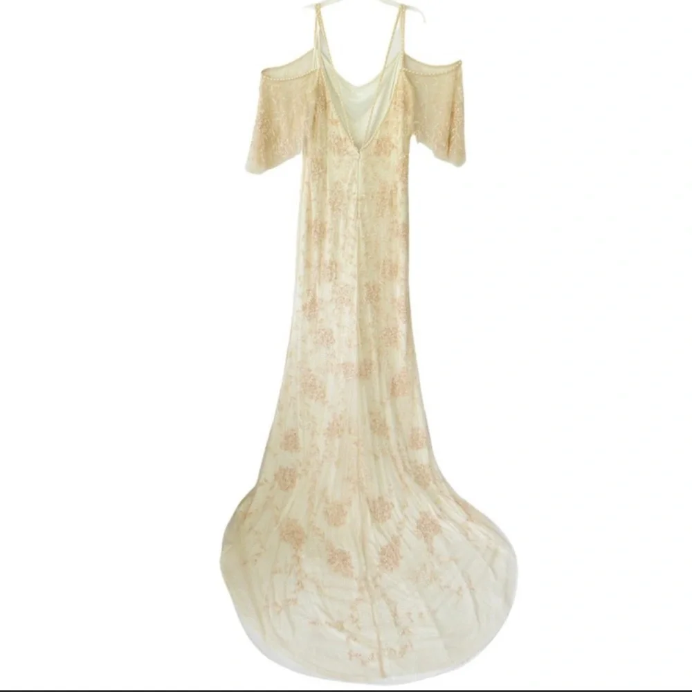 Theia Wedding Dress Size 12 - Picture 6 of 14
